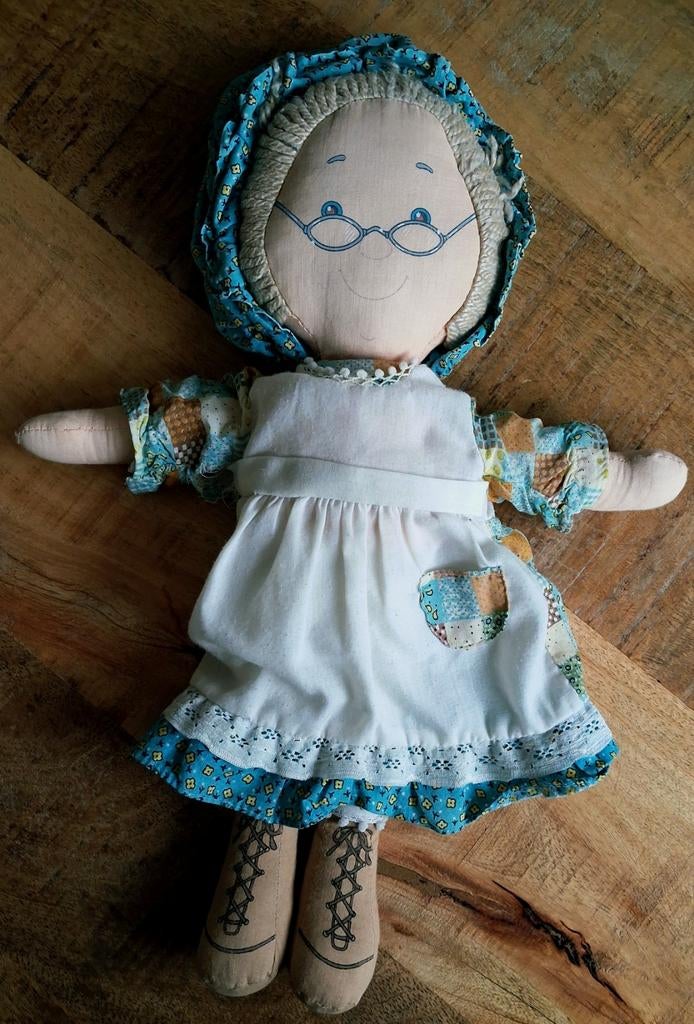 Grandma Hobbie  - Vintage Holly Hobbie  - oma Hobbie, Ophalen of Verzenden, Gebruikt, Pop