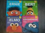 SESAMSTRAAT MIJN VRIENDJE ERNIE/BERT/KOEKIEMONSTER/ELMO + CD, Boeken, 3 tot 4 jaar, Ophalen of Verzenden, Zo goed als nieuw, Uitklap-, Voel- of Ontdekboek