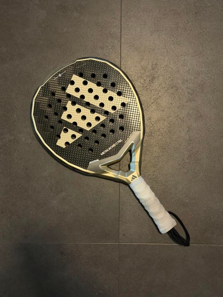 Adidas Metalbone CTRL Padelracket, Sport en Fitness, Padel, Ophalen of Verzenden, Zo goed als nieuw, Padelracket