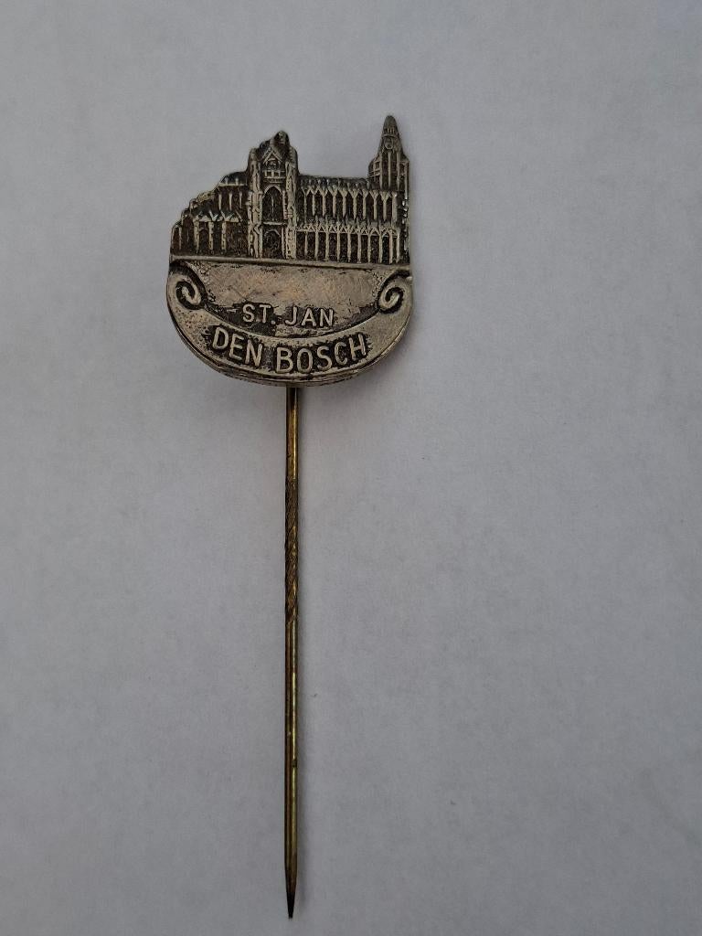 Speldje st. Jan den bosch, Verzamelen, Speldjes, Pins en Buttons, Ophalen of Verzenden, Gebruikt, Overige onderwerpen