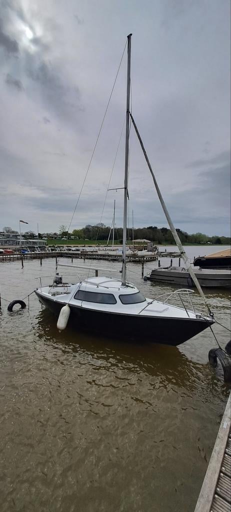 Zeilboot Sailfish, Watersport en Boten, Kajuitzeilboten en Zeiljachten, Ophalen, Gebruikt, Tourjacht of Cruiser, Polyester