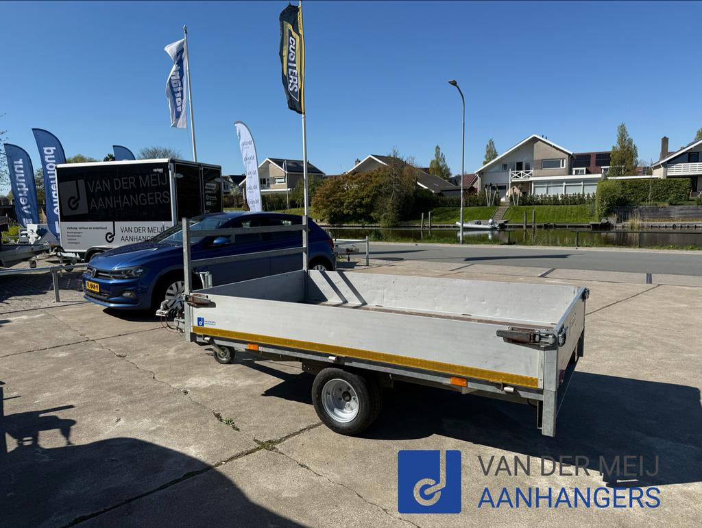 Eduard Plateauwagen 1350 kg - Eerste eigenaar, onderhoud, Ophalen, Gebruikt