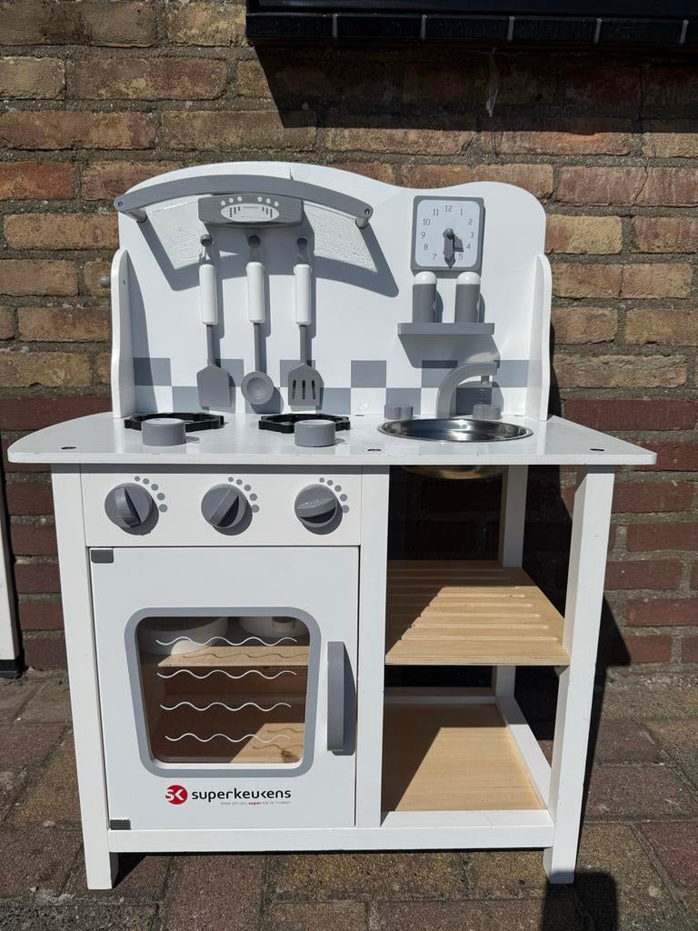 Houten speelkeuken met accessoires, Kinderen en Baby's, Speelgoed | Speelkeukens, Ophalen, Gebruikt, Hout, Speelkeuken