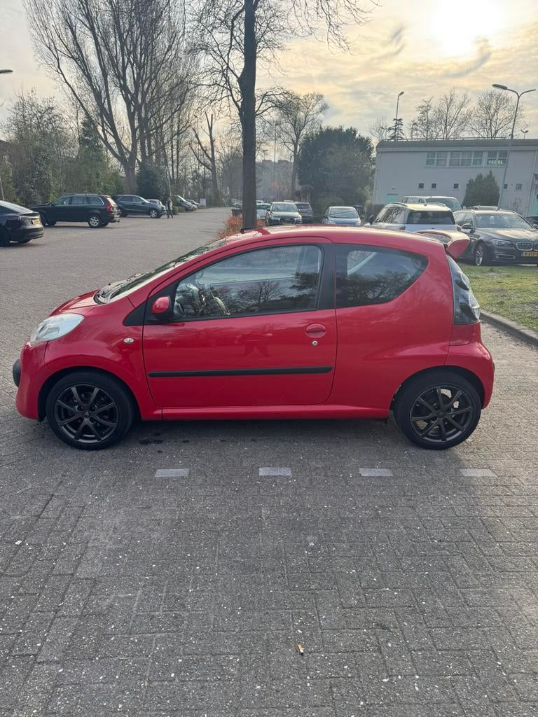 Citroën C1 1.0 3-DRS 2006 Rood Airco Nieuwe Remmen, Auto's, Voorwielaandrijving, Stof, 765 kg, 4 stoelen