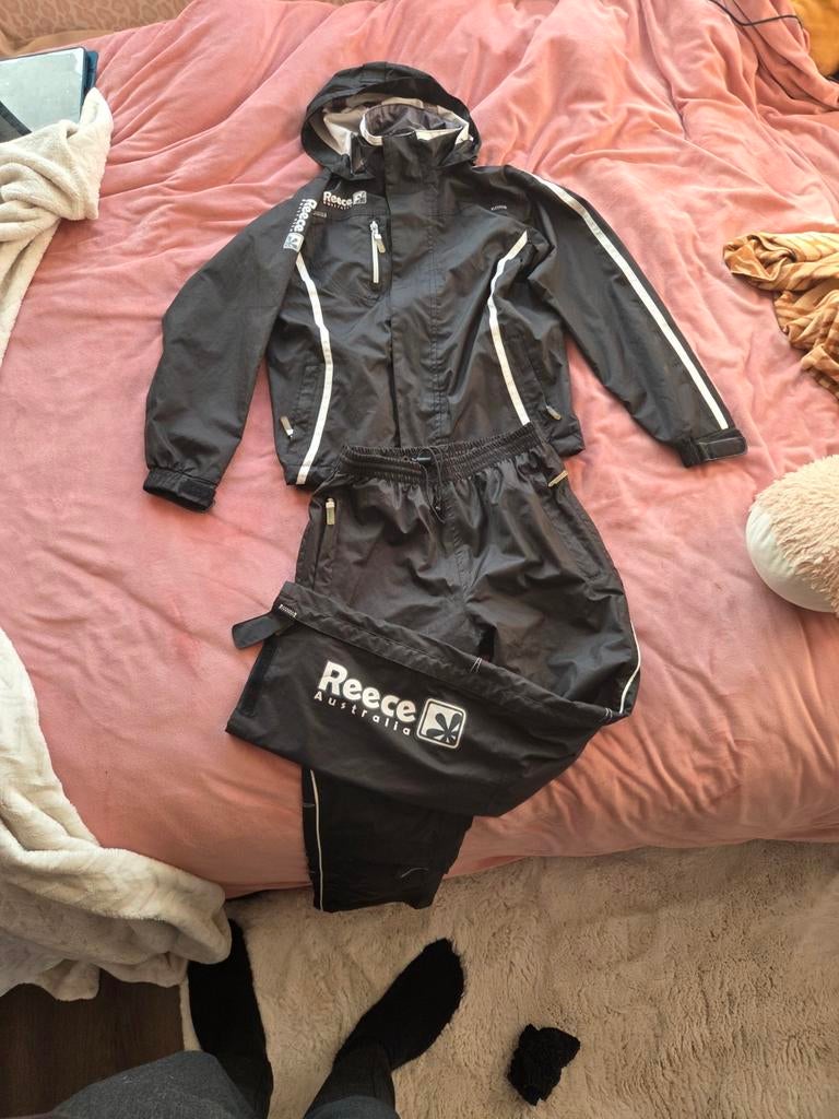 Reece regenpak hockey maat 140 - Zo goed als nieuw, Ophalen of Verzenden, Zo goed als nieuw, Kleding