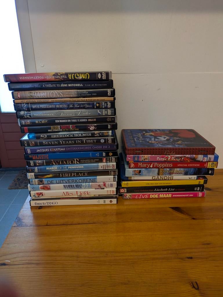 Dvd en Blu rays 28 stuks, Ophalen of Verzenden, Zo goed als nieuw