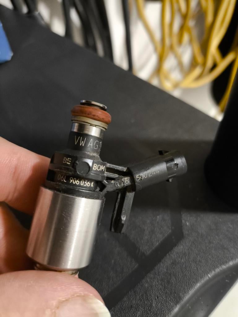 4x VAG  Injectoren VW AG 06L 906 036 K, Auto-onderdelen, Ophalen of Verzenden, Gebruikt, Audi
