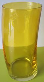 Strakke gele glazen design vaas, Geel, Ophalen of Verzenden, Minder dan 50 cm, Glas