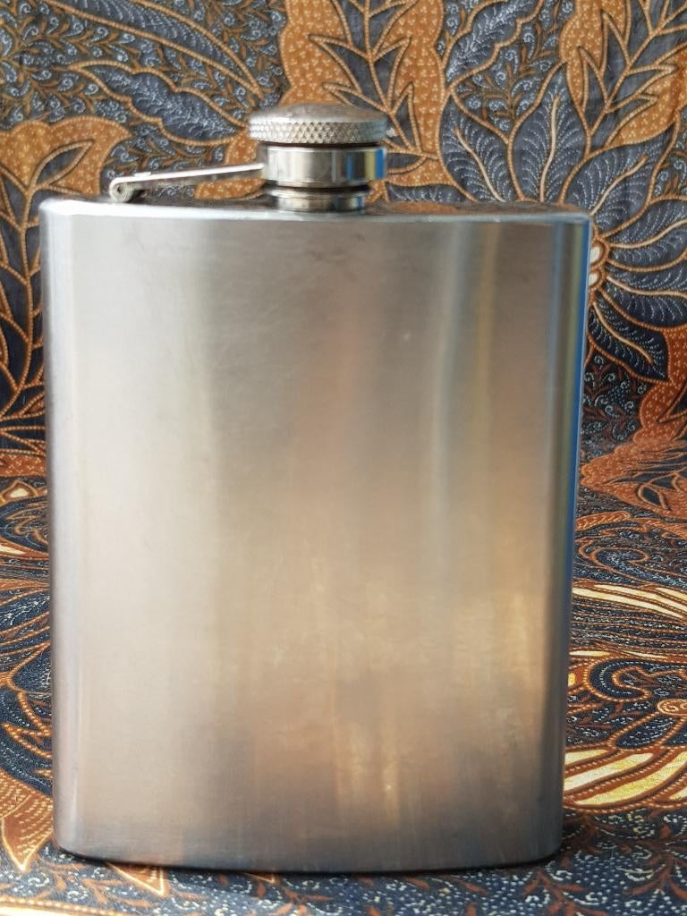 Mooie originele vintage zakfles uit Engeland 13,5 cm., Ophalen of Verzenden