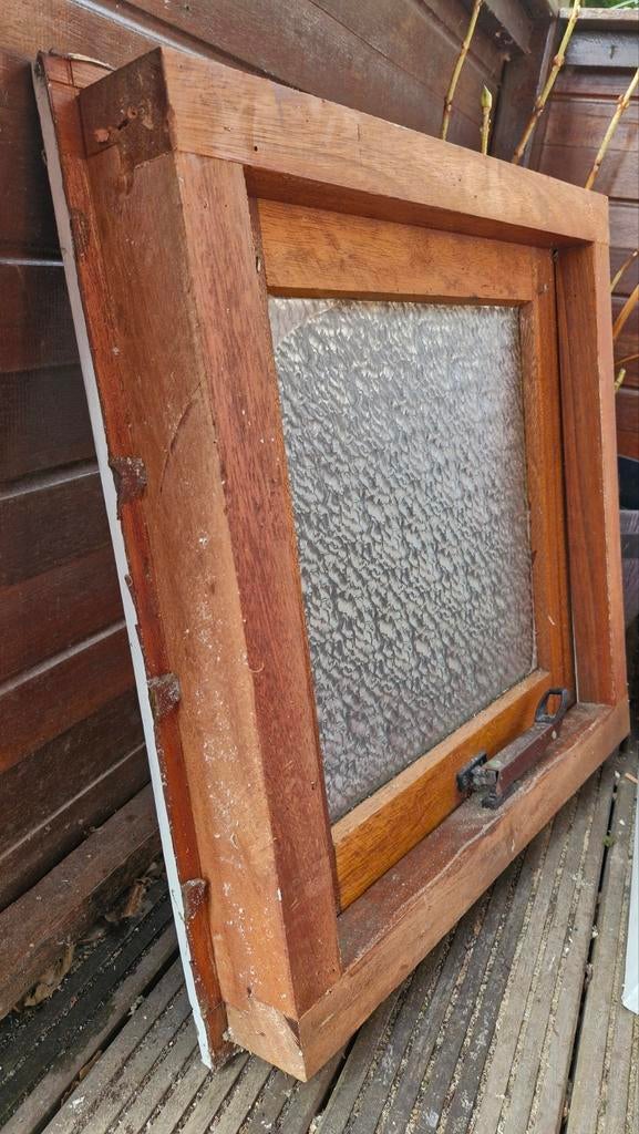 Hardhouten raam, Doe-het-zelf en Verbouw, Glas en Ramen, Ophalen, Minder dan 80 cm