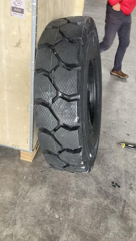 Hauler 10.00 20 Kraanbanden Spoorkraan Krol massief, Overig, Overige, Nieuw, Ophalen of Verzenden