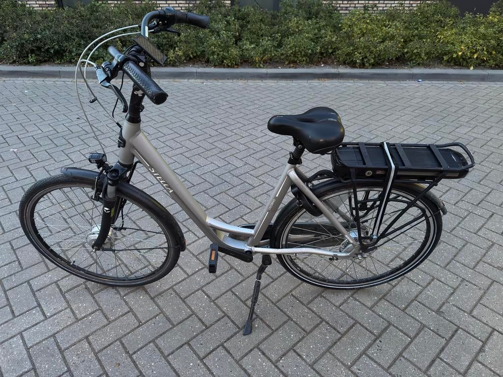 Stella Livorno elektrische fiets, Gebruikt, 51 tot 55 cm, 50 km per accu of meer, Ophalen