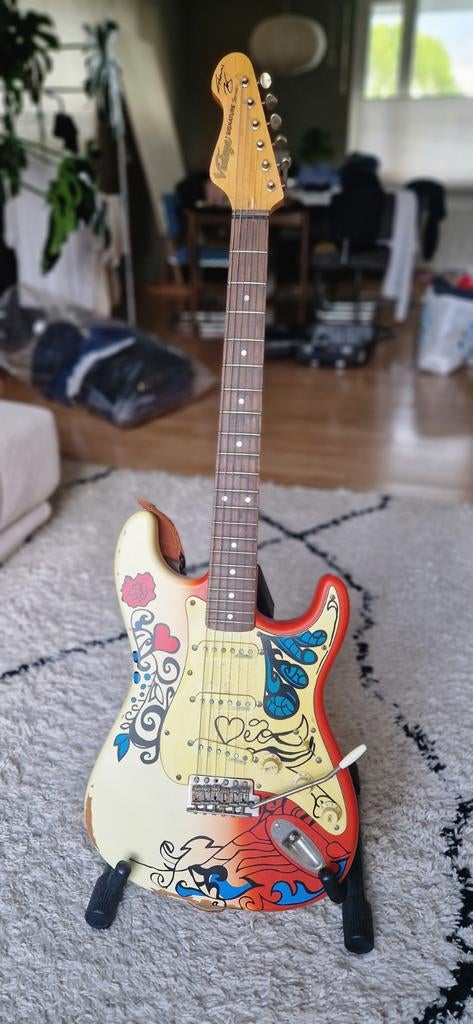 Vintage V6MRHDX Thomas Blug Summer of Love gitaar, Muziek en Instrumenten, Ophalen, Zo goed als nieuw, Solid body, Overige merken
