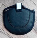 zwart kippenzadel 24 cm maat XL Orpington, Brahma ed, Vrouwelijk, Kip