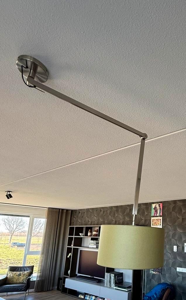 Hanglamp met groene kap en knikarm, Huis en Inrichting, Lampen | Hanglampen, Gebruikt, 75 cm of meer, Metaal, Ophalen