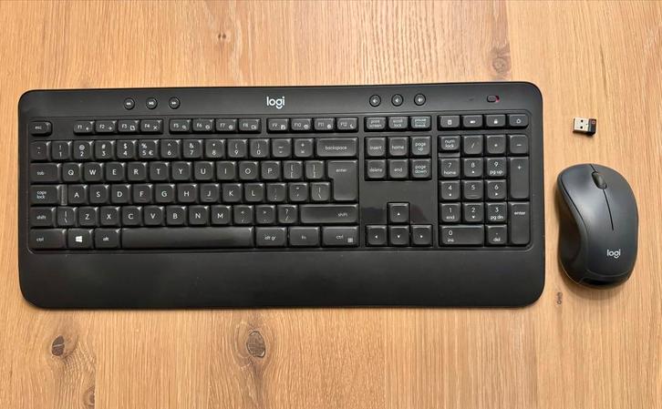 Logitech MK540 Draadloos Toetsenbord & Muis (M310), Computers en Software, Toetsenborden, Zo goed als nieuw, Qwerty, Draadloos
