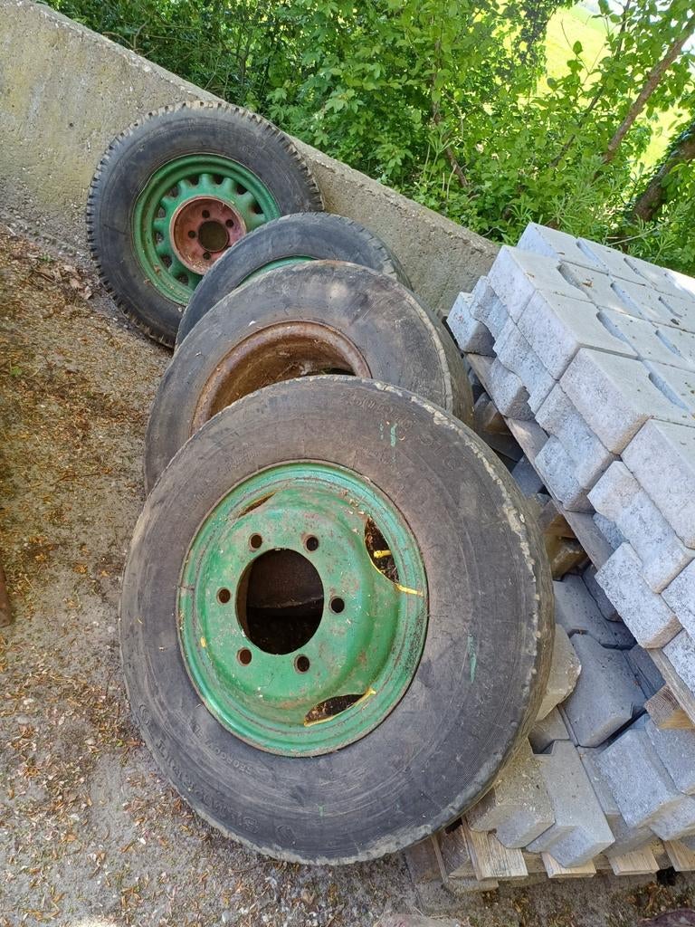 Banden met velg tbv platte landbouw wagen, Zakelijke goederen, Ophalen of Verzenden