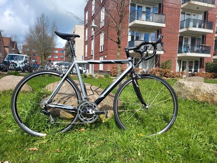 Racefiets - hoogwaardig afgemonteerd instapmodel, Fietsen en Brommers, Fietsen | Racefietsen, Gebruikt, Heren, Overige merken