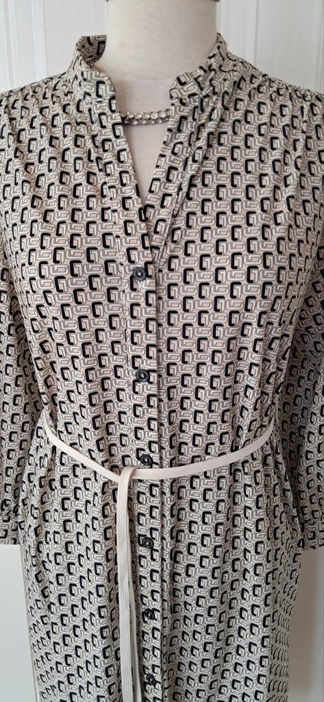 Jane Lushka travelstof jurk M - Zwart, beige, wit, Kleding | Dames, Jurken, Gedragen, Maat 38/40 (M), Overige kleuren, Knielengte