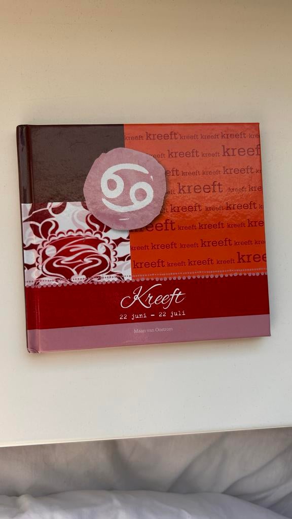 Kreeft boekje - Maan van Oostrom, Boeken, Ophalen of Verzenden, Zo goed als nieuw, Astrologie, Achtergrond en Informatie