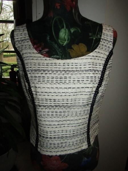 E1984 Vera Mont mt 38 top tweed roomwit zwart zilver, Maat 38/40 (M), Wit, Ophalen of Verzenden, Zo goed als nieuw