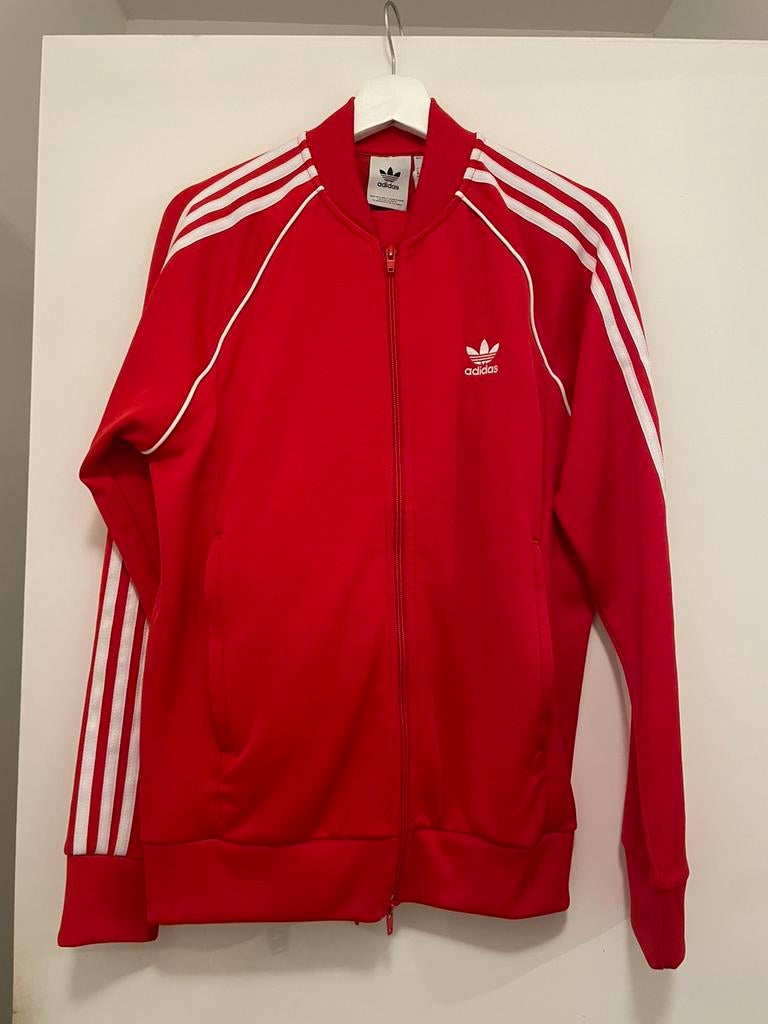 Adidas trainingspak rood M  (compleet), Maat 48/50 (M), Overige typen, Ophalen of Verzenden, Zo goed als nieuw