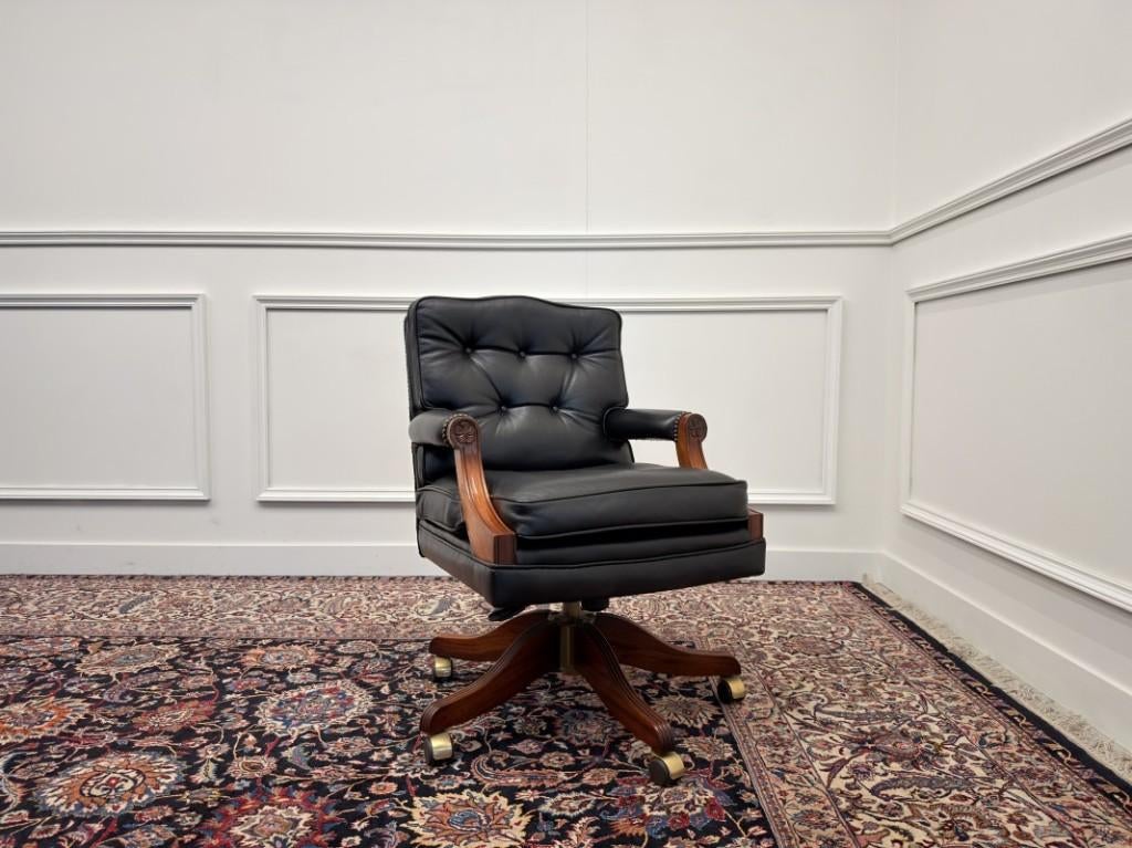 Klassiek Engels Chesterfield Bureaustoel, Ophalen