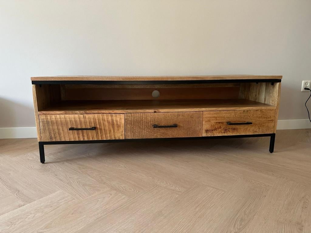 bijzonder fraai mangohouten tv meubel ( 501001), Ophalen, Zo goed als nieuw, 25 tot 50 cm, Minder dan 100 cm