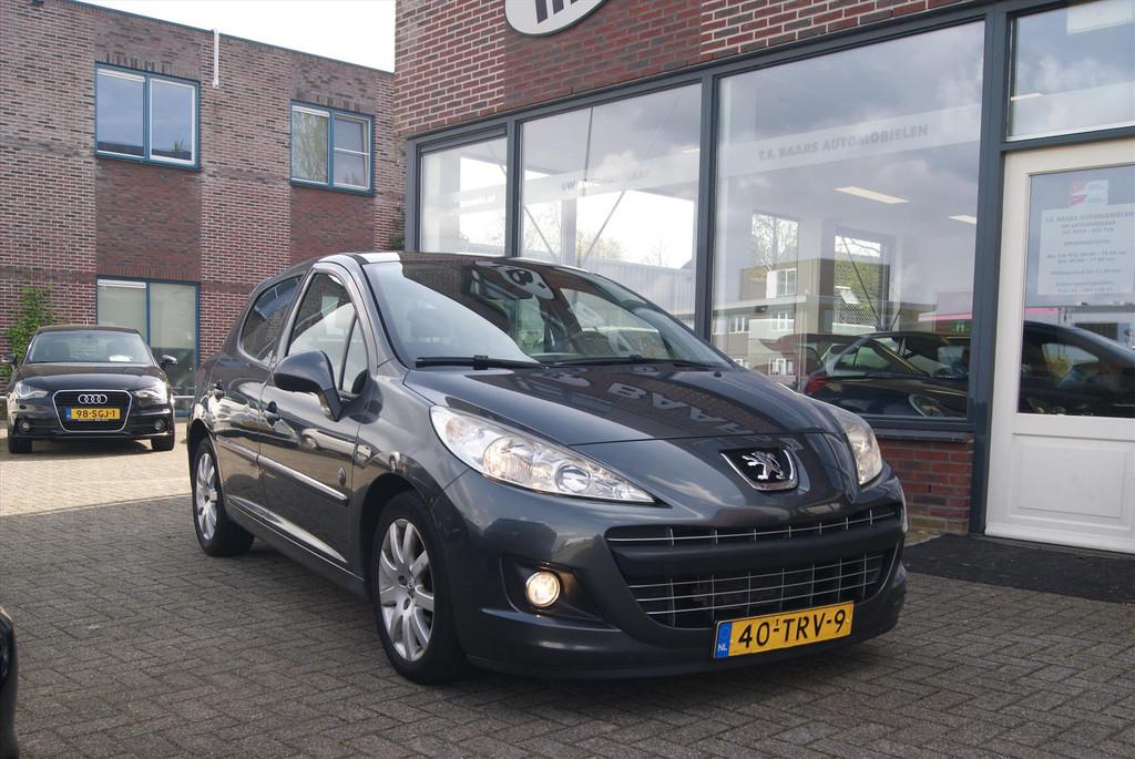 PEUGEOT 207 1.4 VTi 95pk 5D Urban Move, Euro 5, Stof, Gebruikt, Zwart