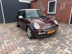 Mini 1.6 16V Cooper 2003 Rood, Auto's, Mini, Voorwielaandrijving, 15 km/l, 4 cilinders, 4 stoelen