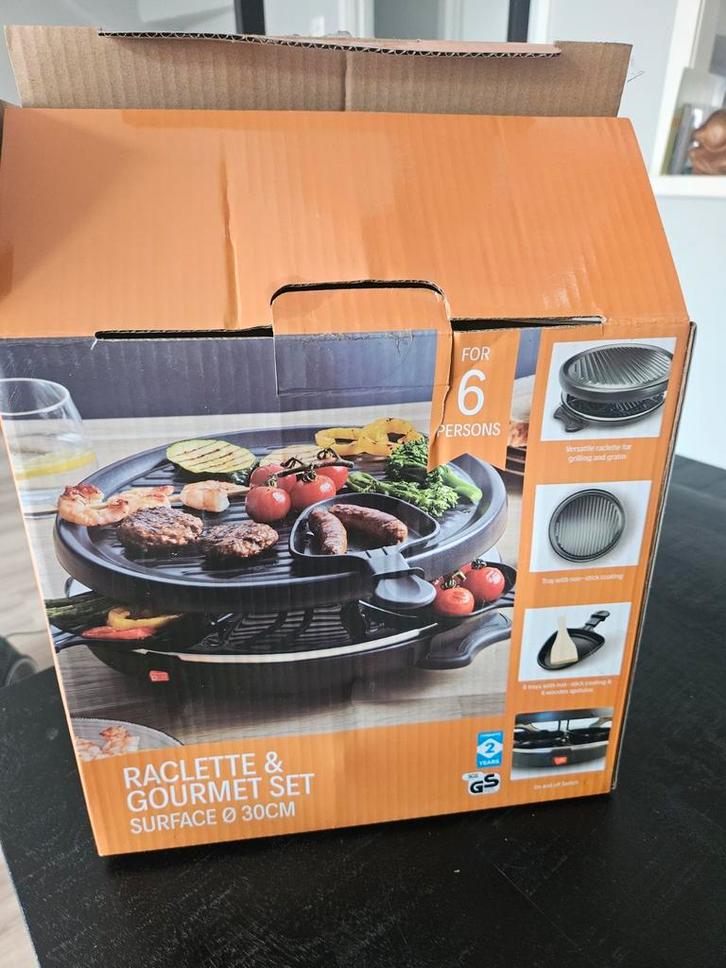 Raclette/gourmet stel voor 6 personen, Witgoed en Apparatuur, Gourmetstellen, Zo goed als nieuw, 4 t/m 7 personen, Ophalen of Verzenden