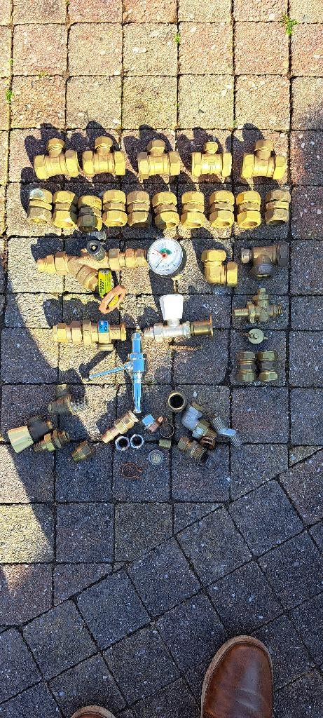 Messing koppelingen 28 en 22mmm, Doe-het-zelf en Verbouw, Verwarming en Radiatoren, Ophalen, Minder dan 30 cm, Overige typen, Nieuw