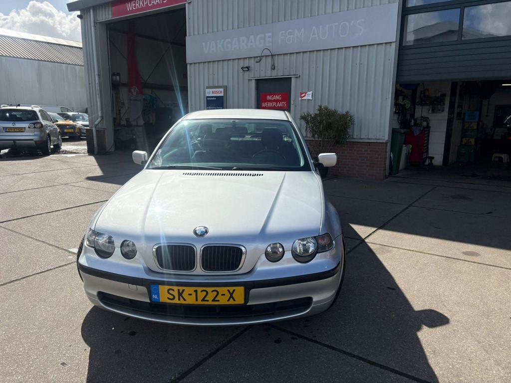 BMW 3-serie Compact 316ti Executive Stoelverwarming, pdc ach, 4 cilinders, 14 km/l, Handgeschakeld, 1275 kg