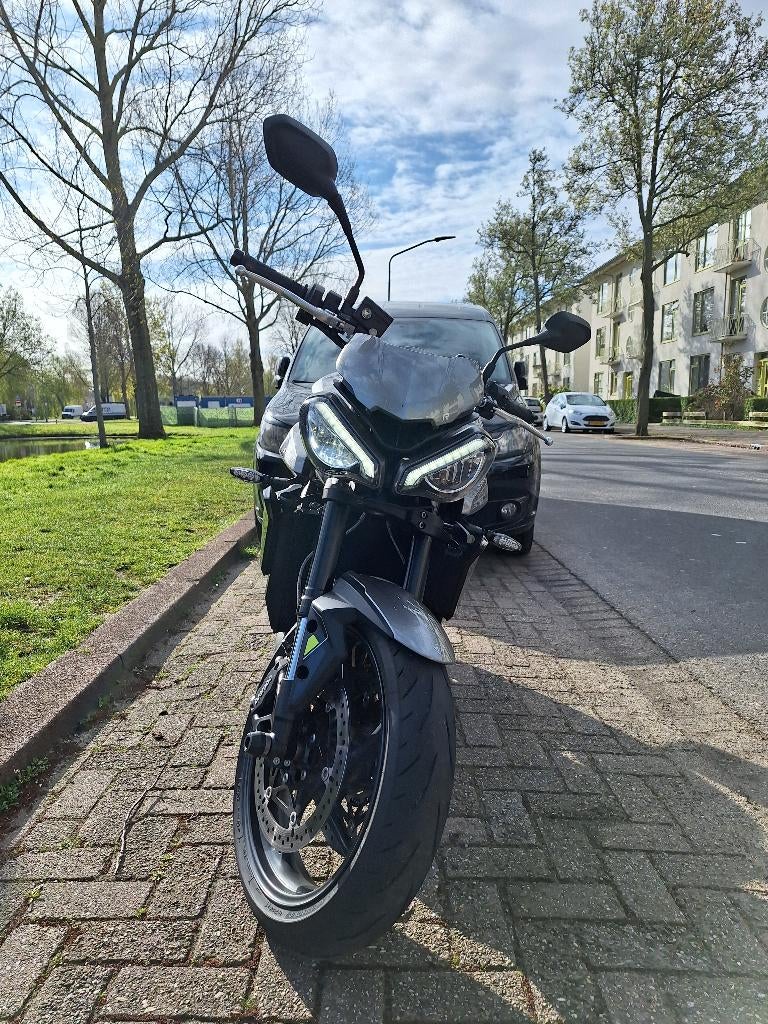 2023 Triumph Street Triple 765 R, Motoren, Motoren | Triumph, Traction Control, Occasion, Motorrijbewijs A, 3 cilinders