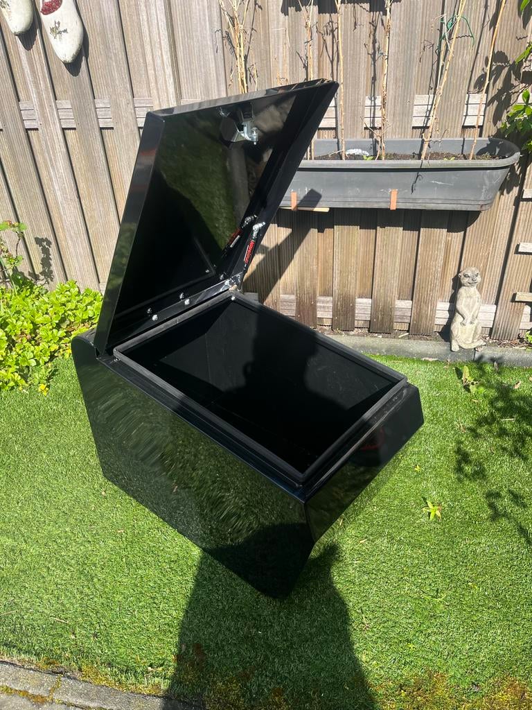 Bullitt Convoy Box - Sterke, lichte en waterdichte box, Ophalen, Gebruikt, 50 tot 100 cm, Metaal