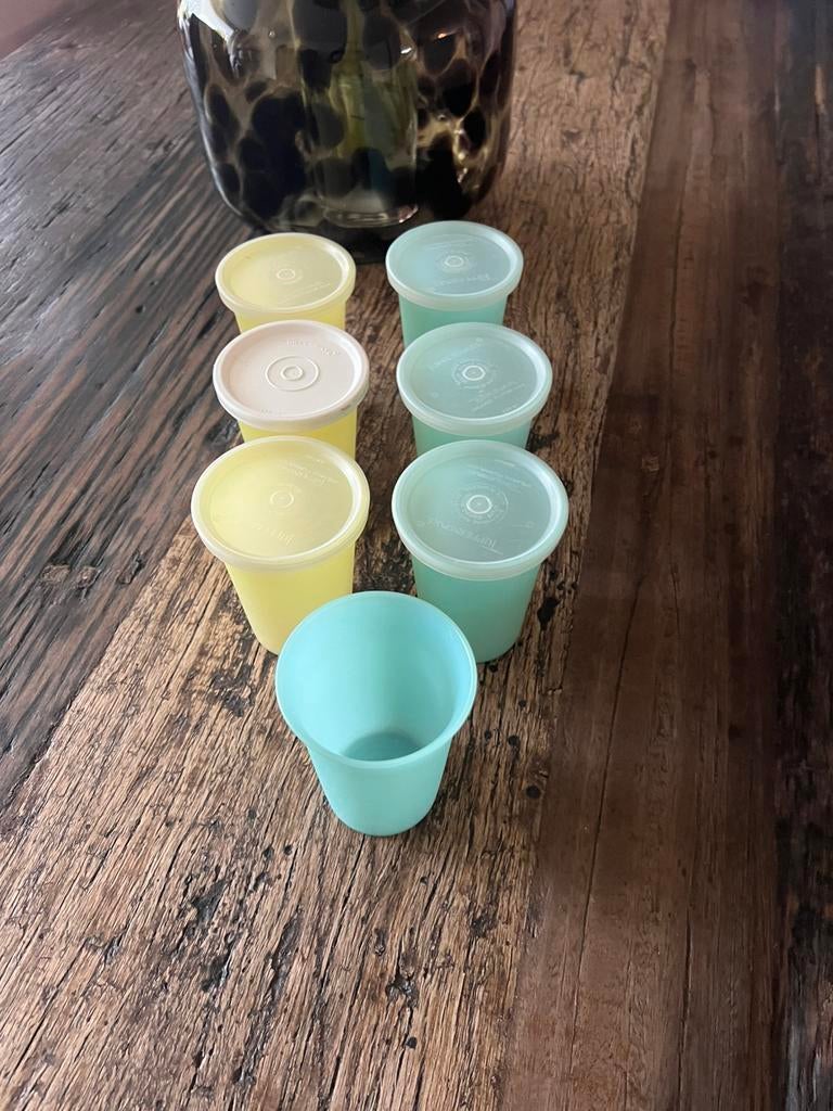 Tupperware 7x koffiebeker, 6 deksels, Ophalen of Verzenden, Zo goed als nieuw, Overige typen