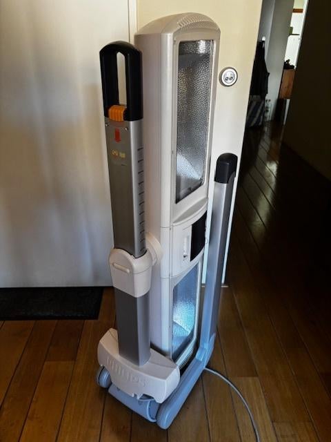 Solarium inklapbaar, Ophalen, Gebruikt, Zonnebank enkelzijdig, Minder dan 10 lampen