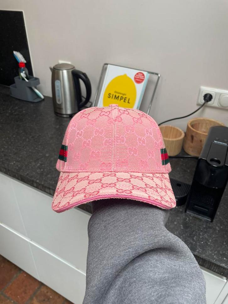 Gucci pet roze - 29 stuks!!🍭, Kleding | Dames, Hoeden en Petten, Nieuw, Pet, One size fits all, Ophalen of Verzenden