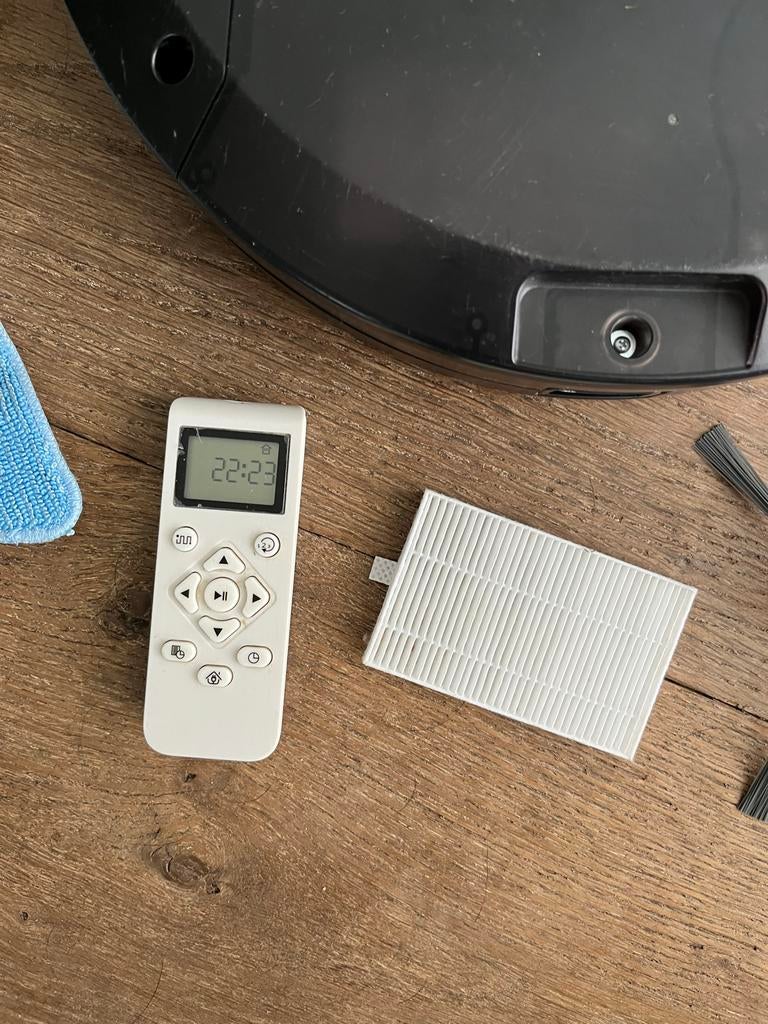 Blaupunkt Bluebot XBoost robotstofzuiger, Ophalen of Verzenden, Gebruikt, Reservoir, Robotstofzuiger