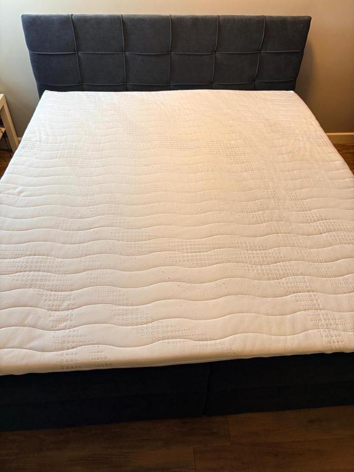 Tweepersoonsbed met opbergladen en hoofdbord, Huis en Inrichting, Slaapkamer | Bedden, Gebruikt, Tweepersoons, 180 cm, 200 cm