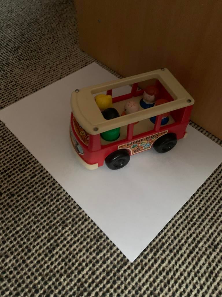 VINTAGE Fisher Price schoolbus met 5 poppetjes, Ophalen of Verzenden, Zo goed als nieuw