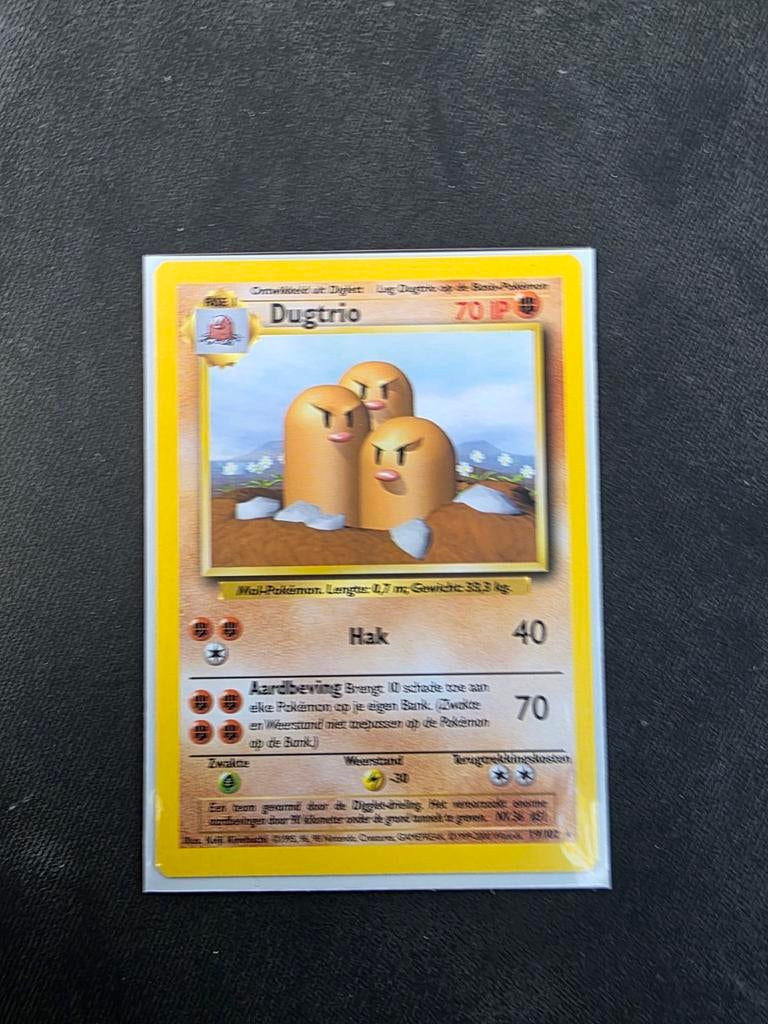 Dugtrio Pokémon Kaart - Zeldzaam en in goede staat, Ophalen of Verzenden, Zo goed als nieuw, Losse kaart