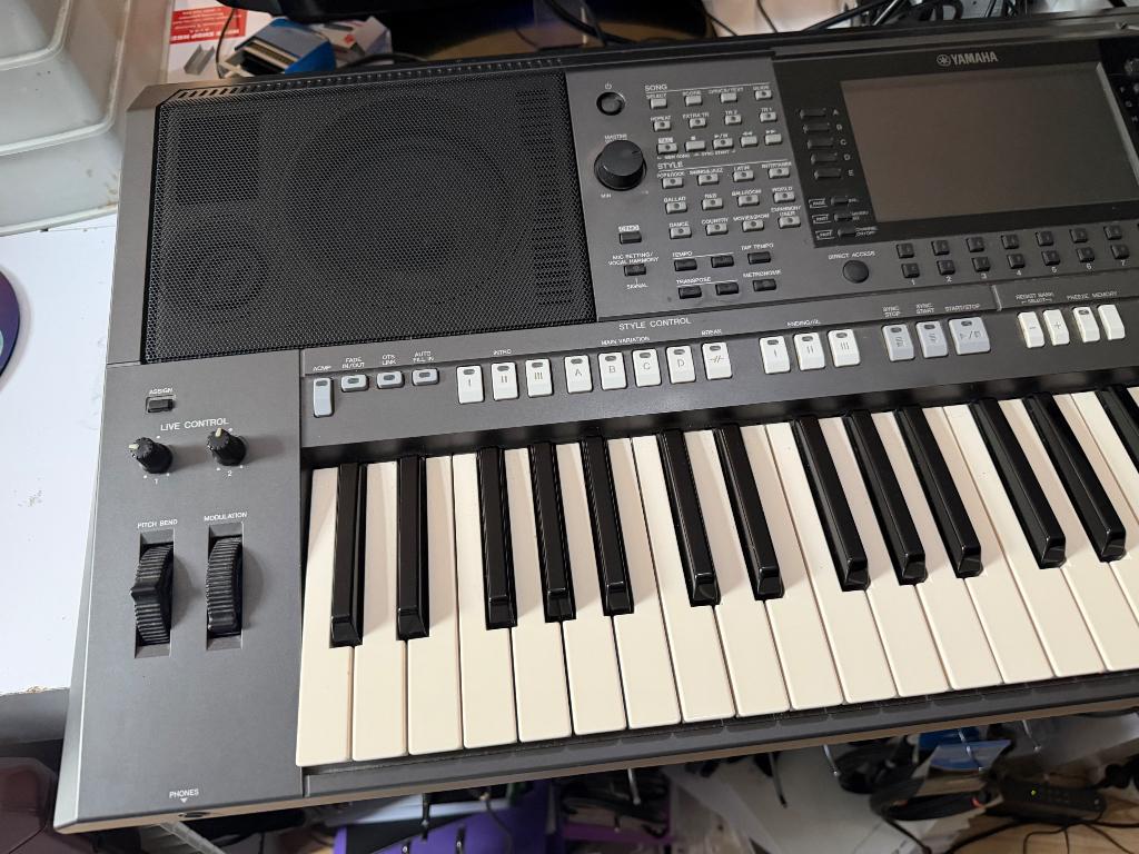 Yamaha psr s970, Muziek en Instrumenten, Keyboards, Ophalen, Yamaha, Midi-aansluiting, 61 toetsen