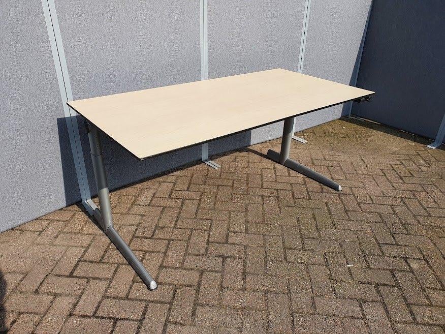 Ahrend 500 bureau ( meerdere ) ook ladeblokken, Kofferen 60, 160 cm, In hoogte verstelbaar, Ophalen of Verzenden