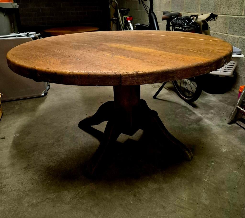 Antieke ronde eettafel, Ophalen