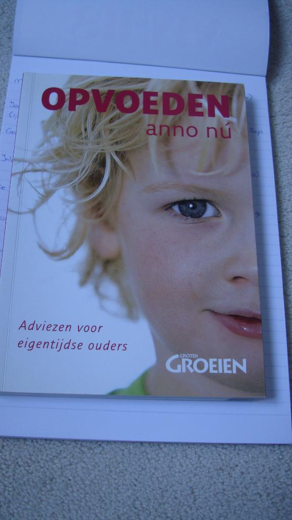 Opvoeden anno Nu (ouders van Nu), Boeken, Studieboeken en Cursussen, Zo goed als nieuw, HBO, Alpha, Ophalen of Verzenden