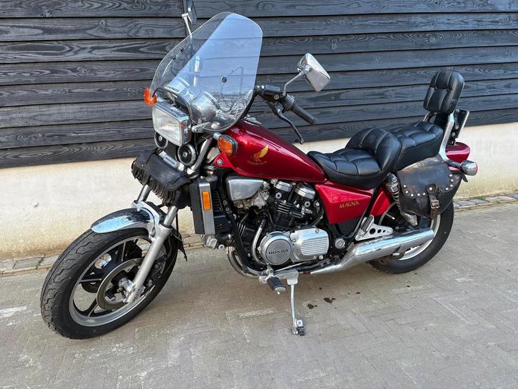 Honda VF700 Magna (1986), 10.285 miles – Wegenbelastingvrij!, Motoren, Motoren | Honda, Particulier, Chopper, meer dan 35 kW, 4 cilinders
