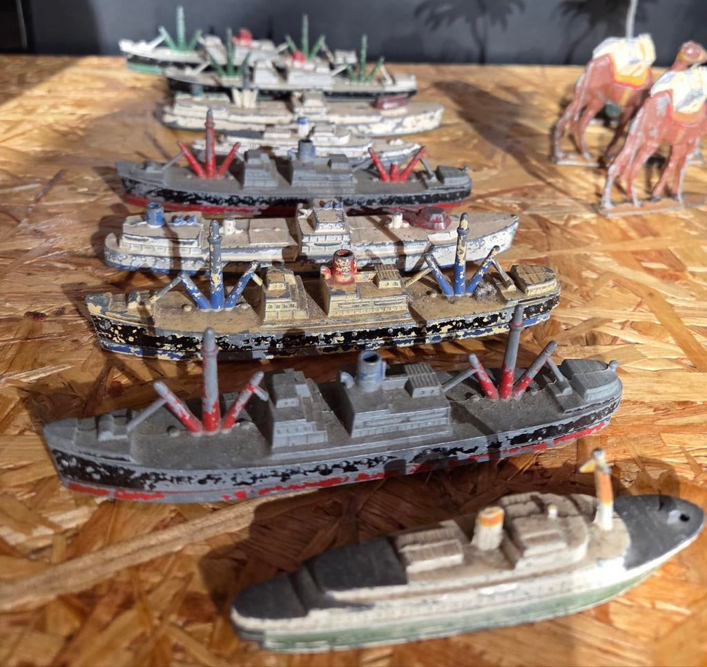 Tootsytoy vintage antieke bootjes verzameling, Hobby en Vrije tijd, Modelbouw | Boten en Schepen, Ophalen of Verzenden, Gebruikt