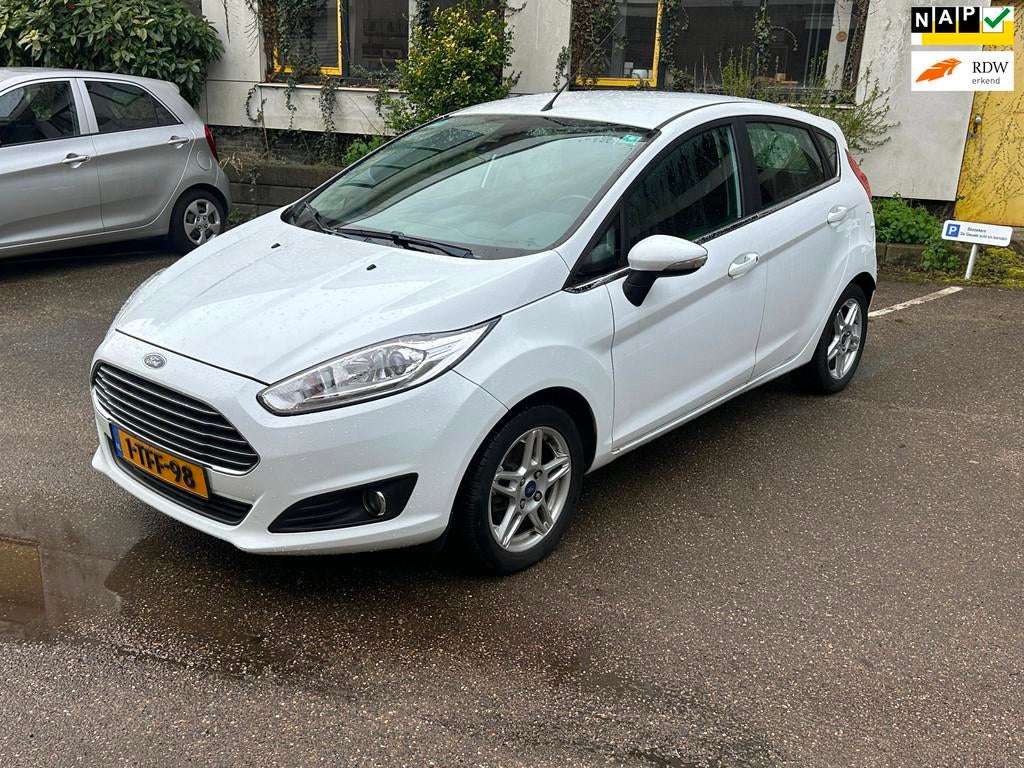 Ford Fiesta 1.0 EcoBoost Titanium / Nw APK / Airco / Goed on, Euro 5, 101 pk, Origineel Nederlands, Bedrijf