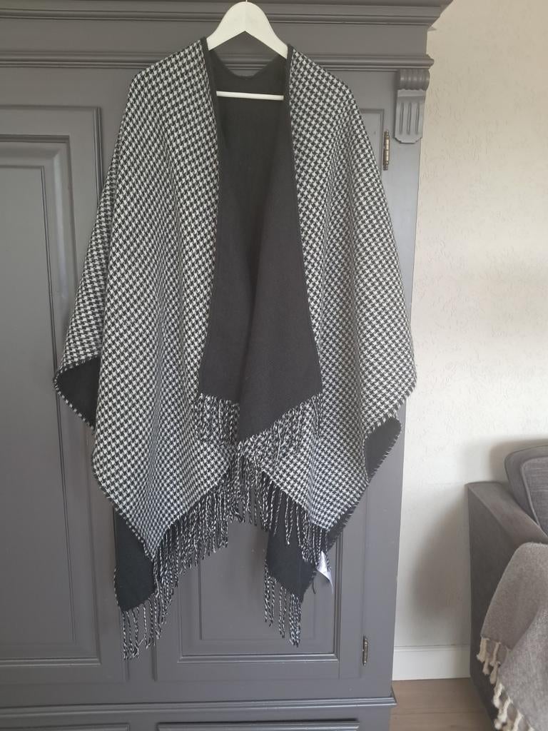 Betty Barclay Poncho Pied de Poule Dubbelzijdig Draagbaar, Betty Barclay, Ophalen of Verzenden, Zo goed als nieuw